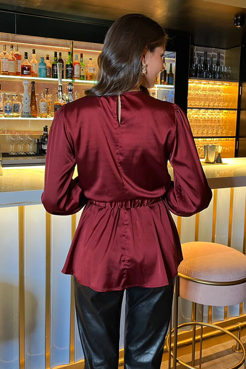 Vivora | Long Sleeve Belt Top
