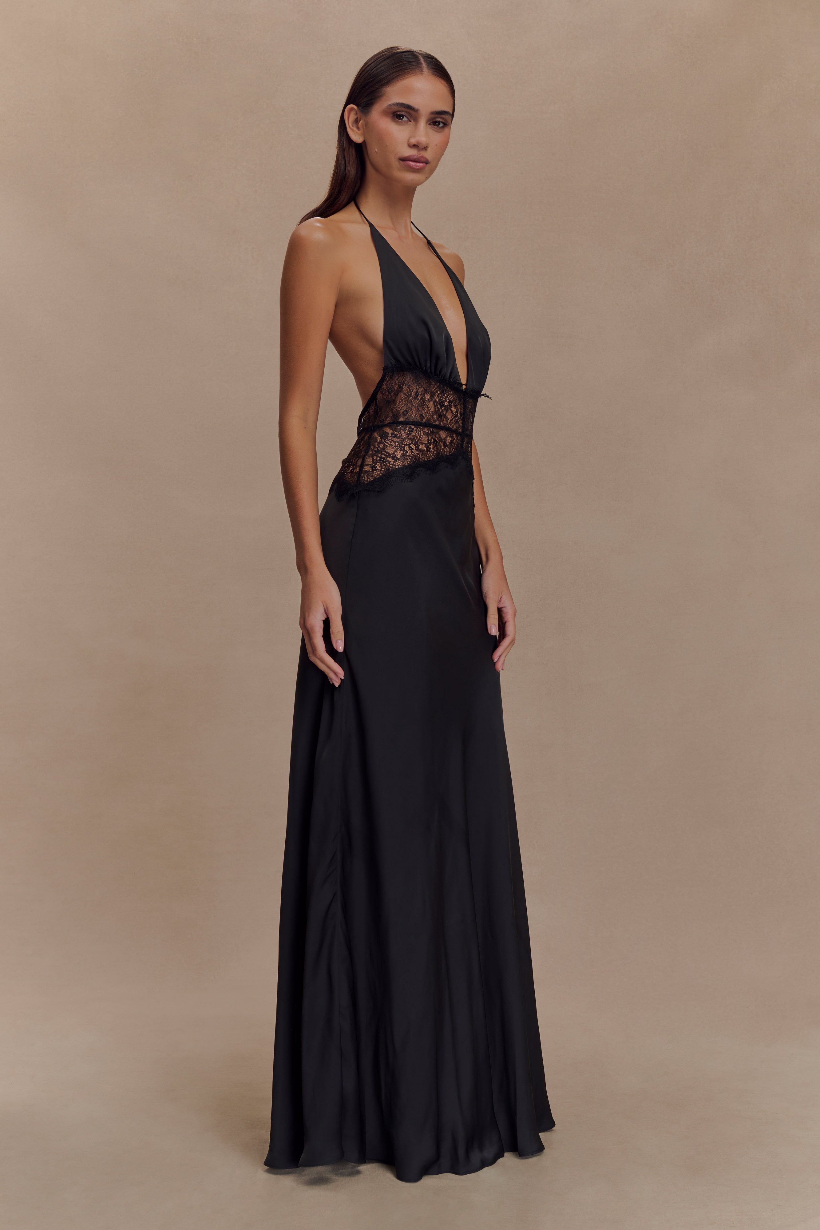 Vivora | Noiréa Dress