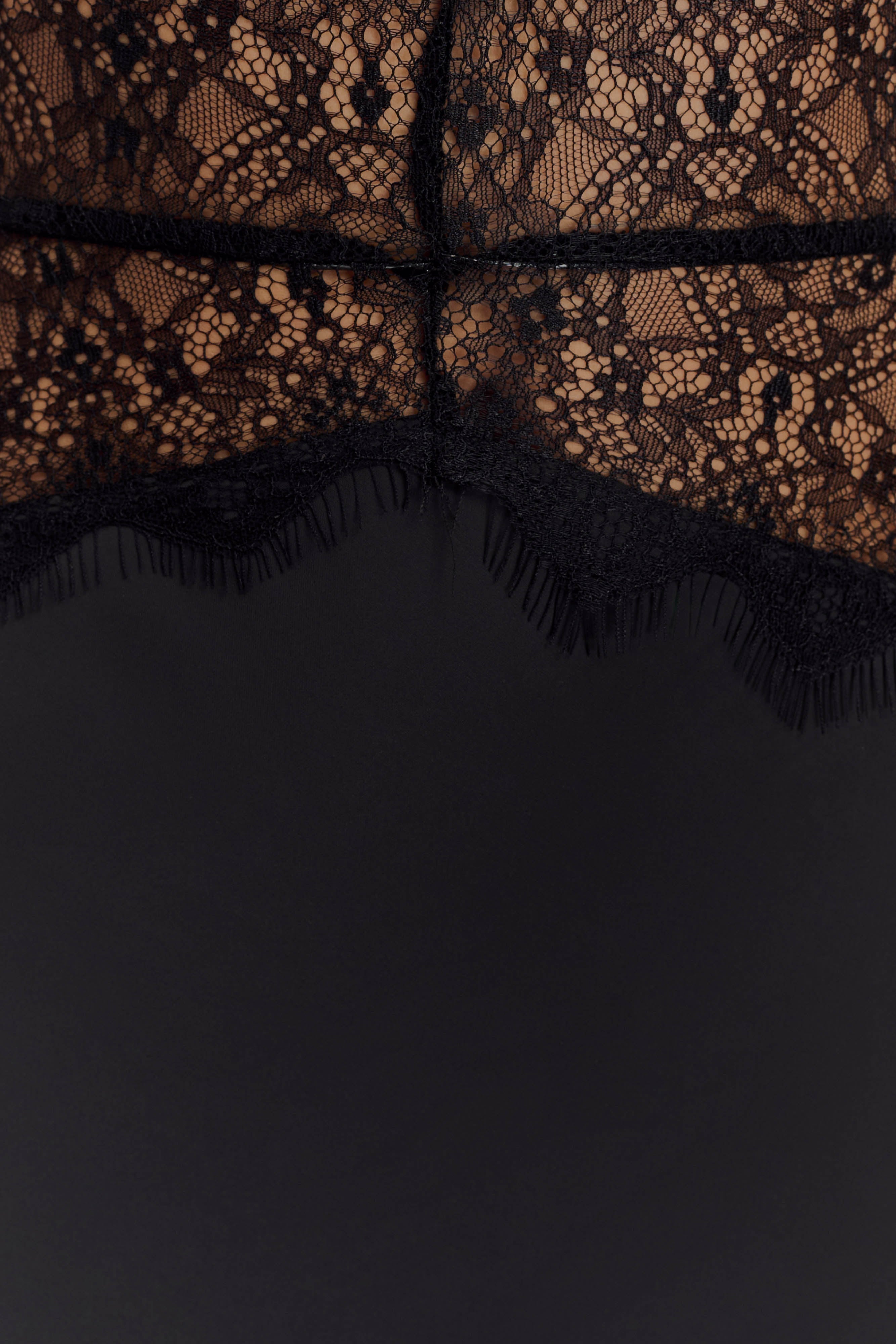 Vivora | Noiréa Dress