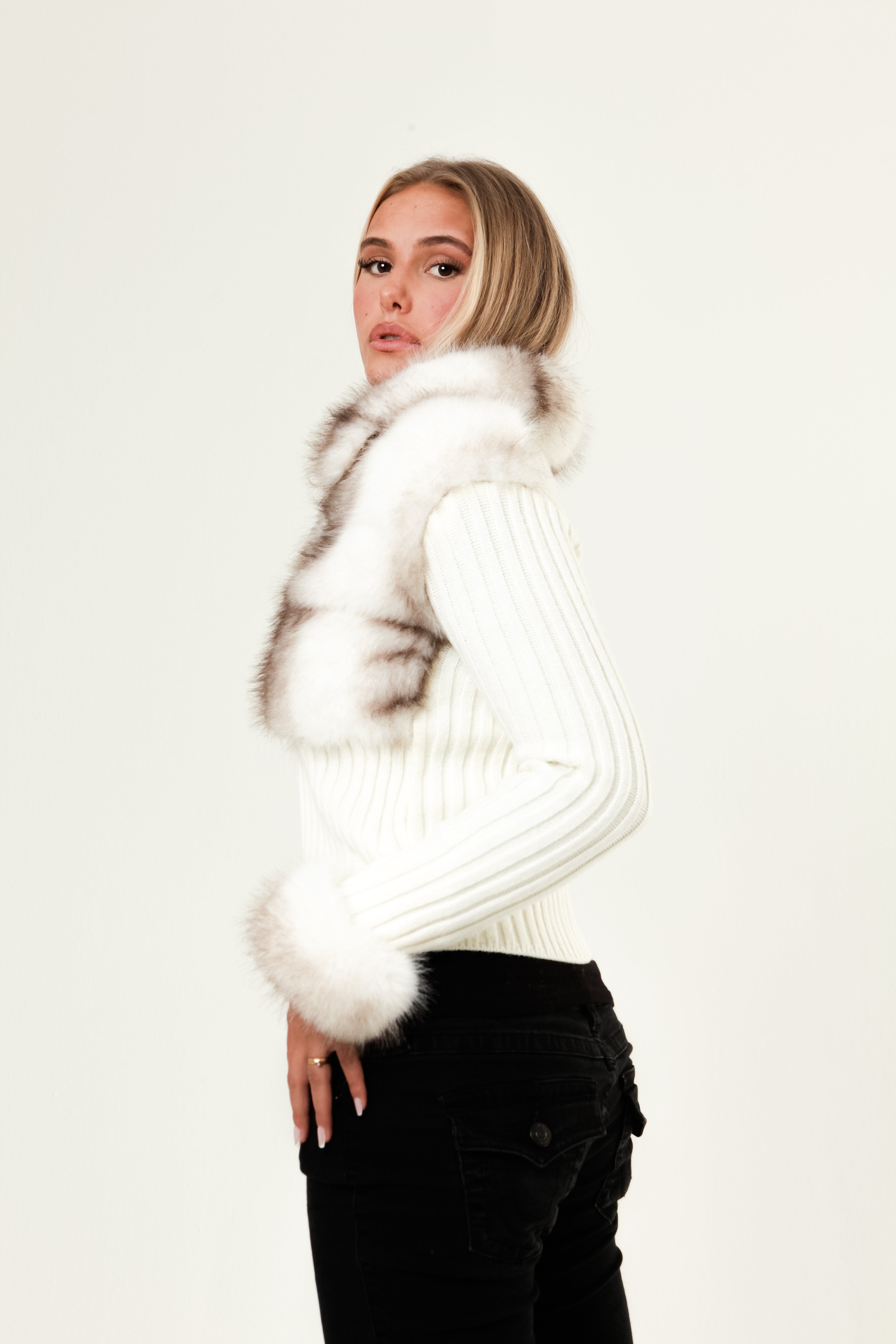 Vivora | Ivory Fur Cardigan - White
