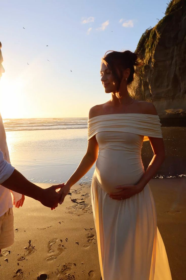 Vivora | Refined Maternity Dress