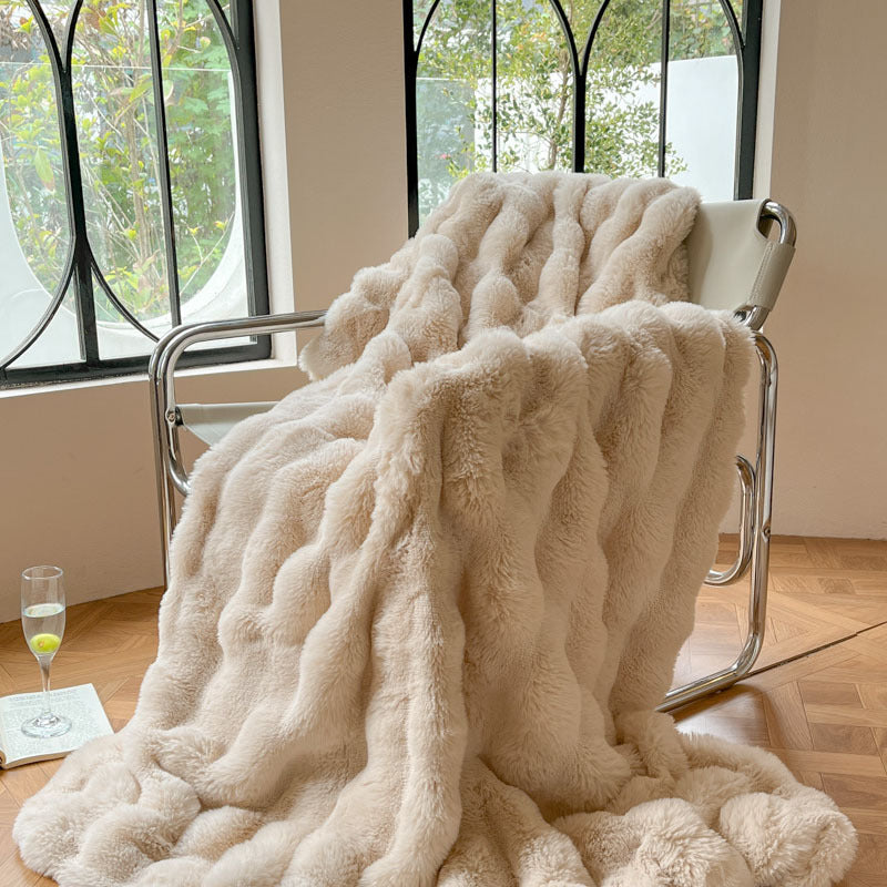 Luxury Faux Rabbit Fur Blanket – Ultra Soft