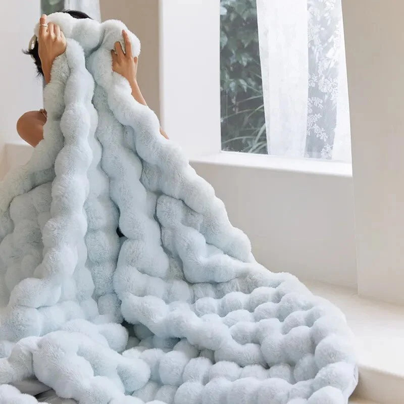 Luxury Faux Rabbit Fur Blanket – Ultra Soft
