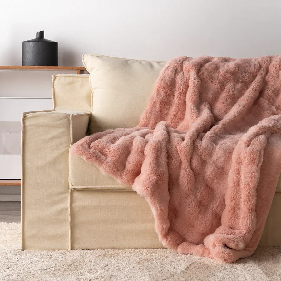 Luxury Faux Rabbit Fur Blanket – Ultra Soft