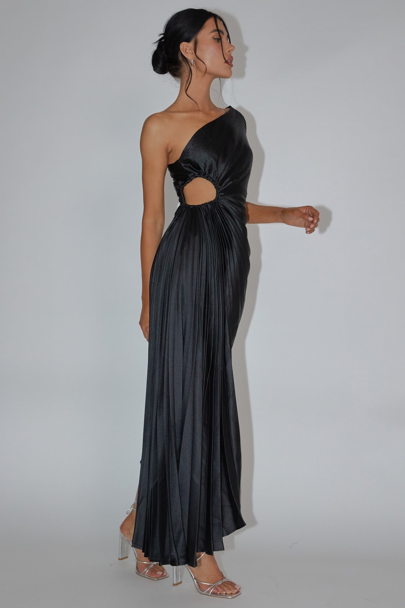Vivora | Brooklynn One-Shoulder Dress