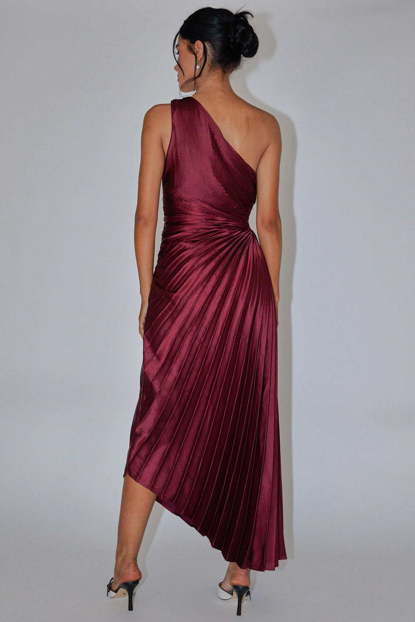 Vivora | Brooklynn One-Shoulder Dress