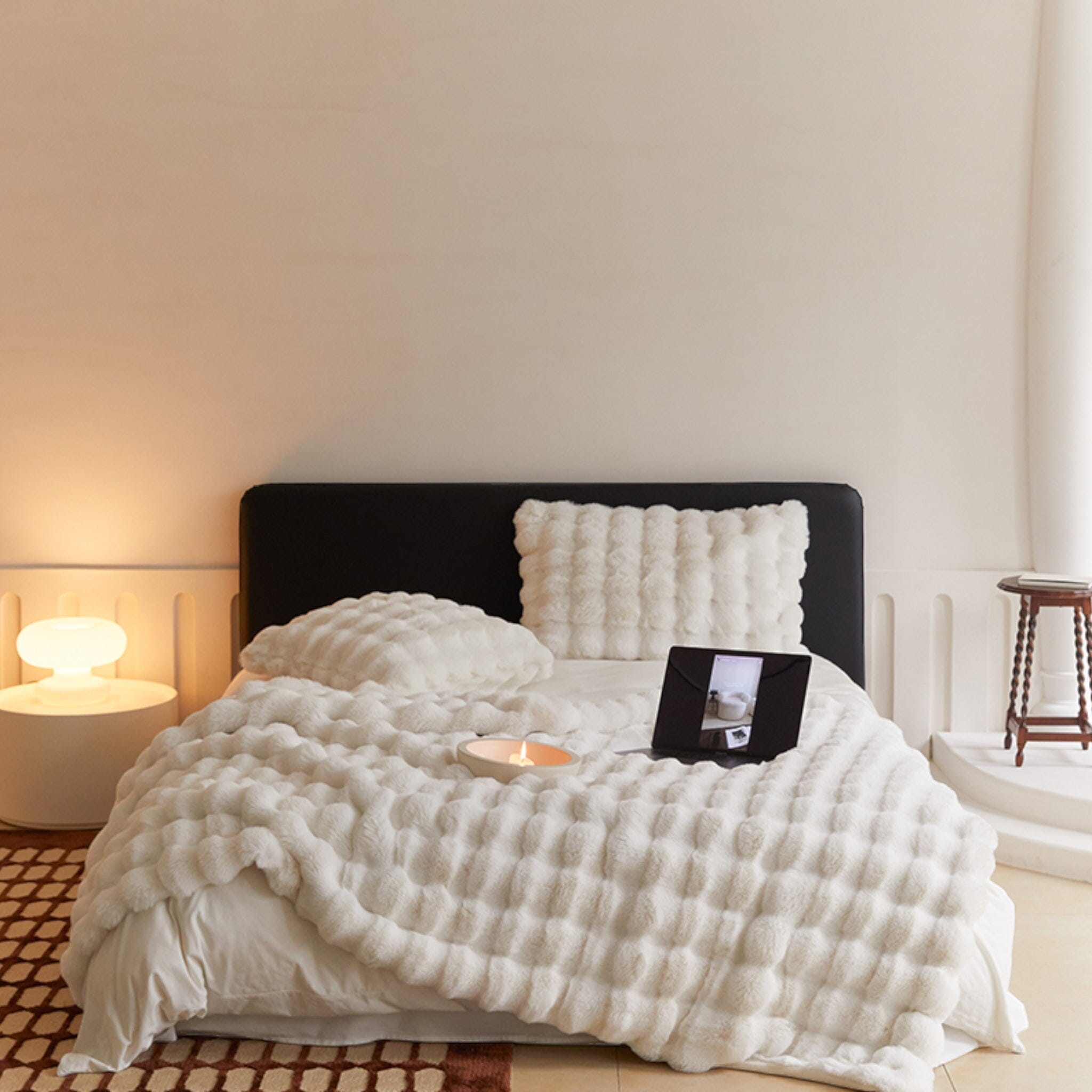 Luxury Faux Rabbit Fur Blanket – Ultra Soft