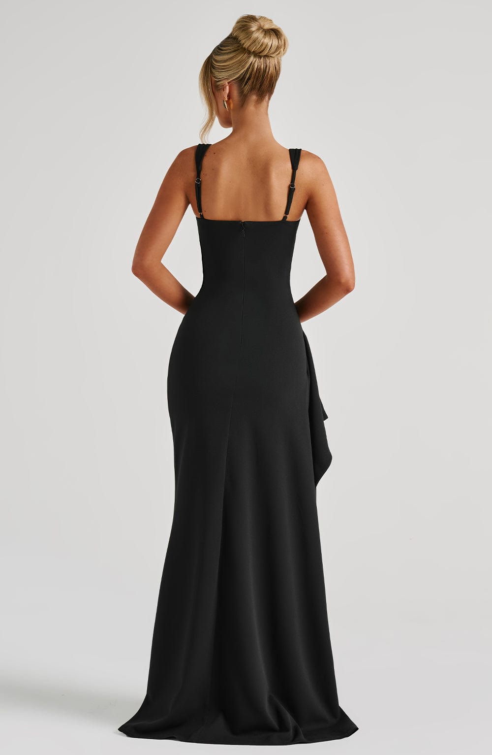 Vivora | Elegant luxury dress