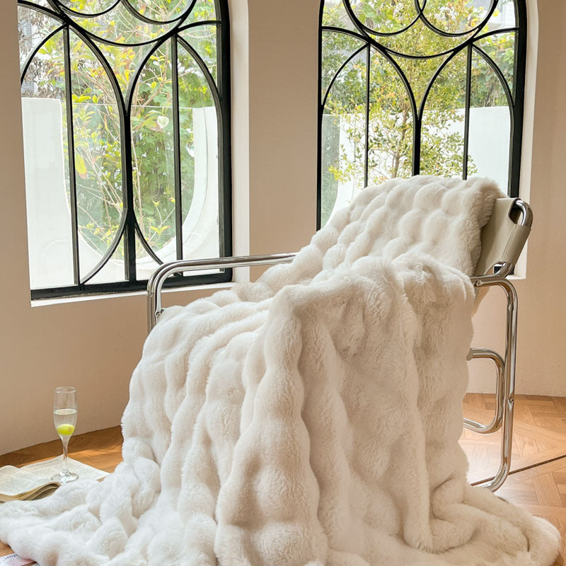 Luxury Faux Rabbit Fur Blanket – Ultra Soft