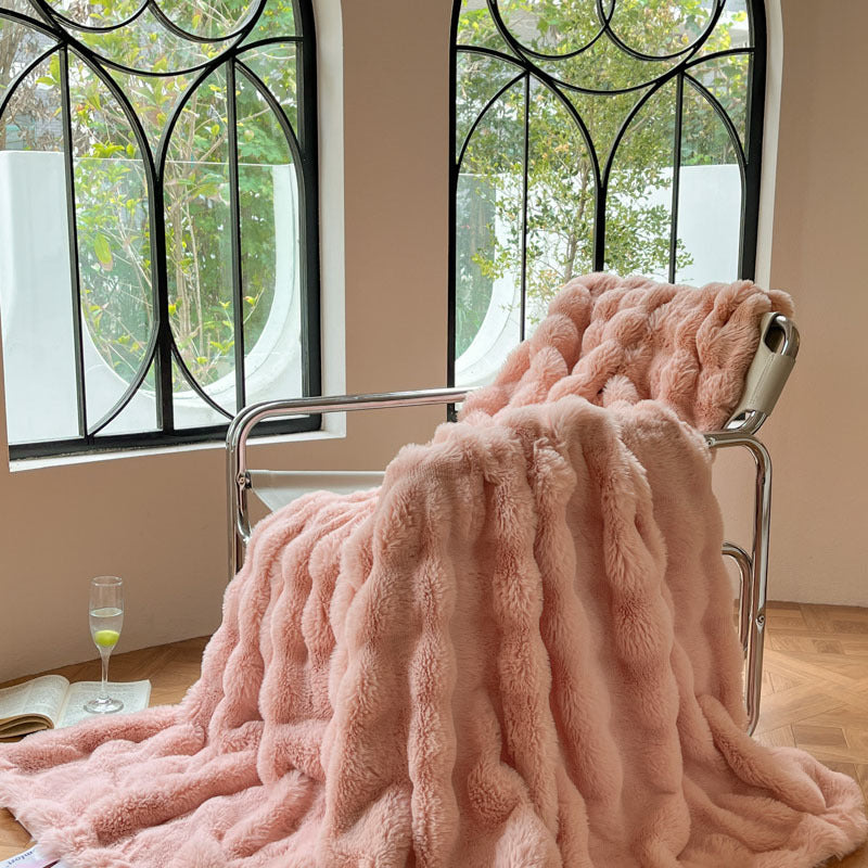 Luxury Faux Rabbit Fur Blanket – Ultra Soft