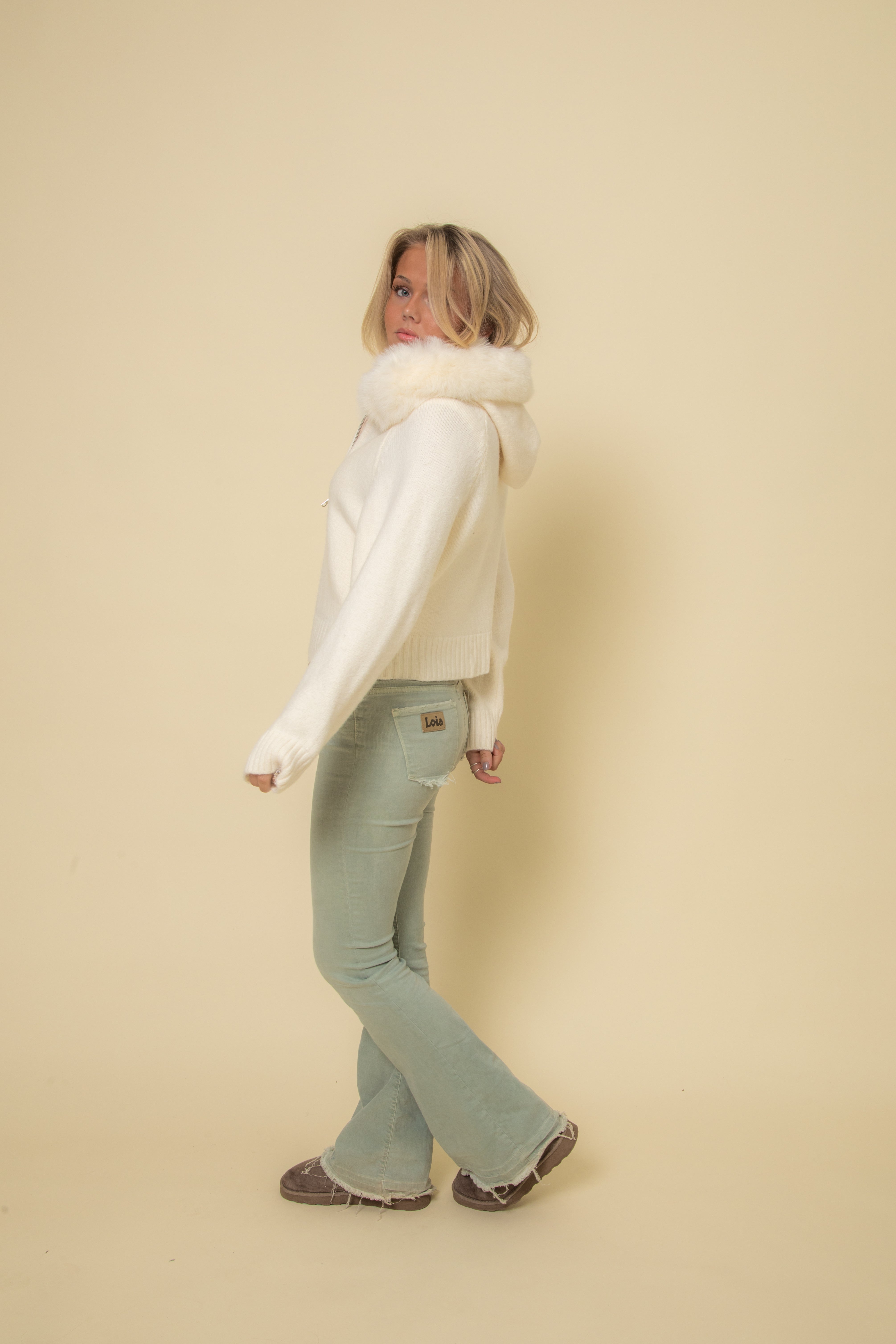 Vivora | Faux Fur Sweater - White