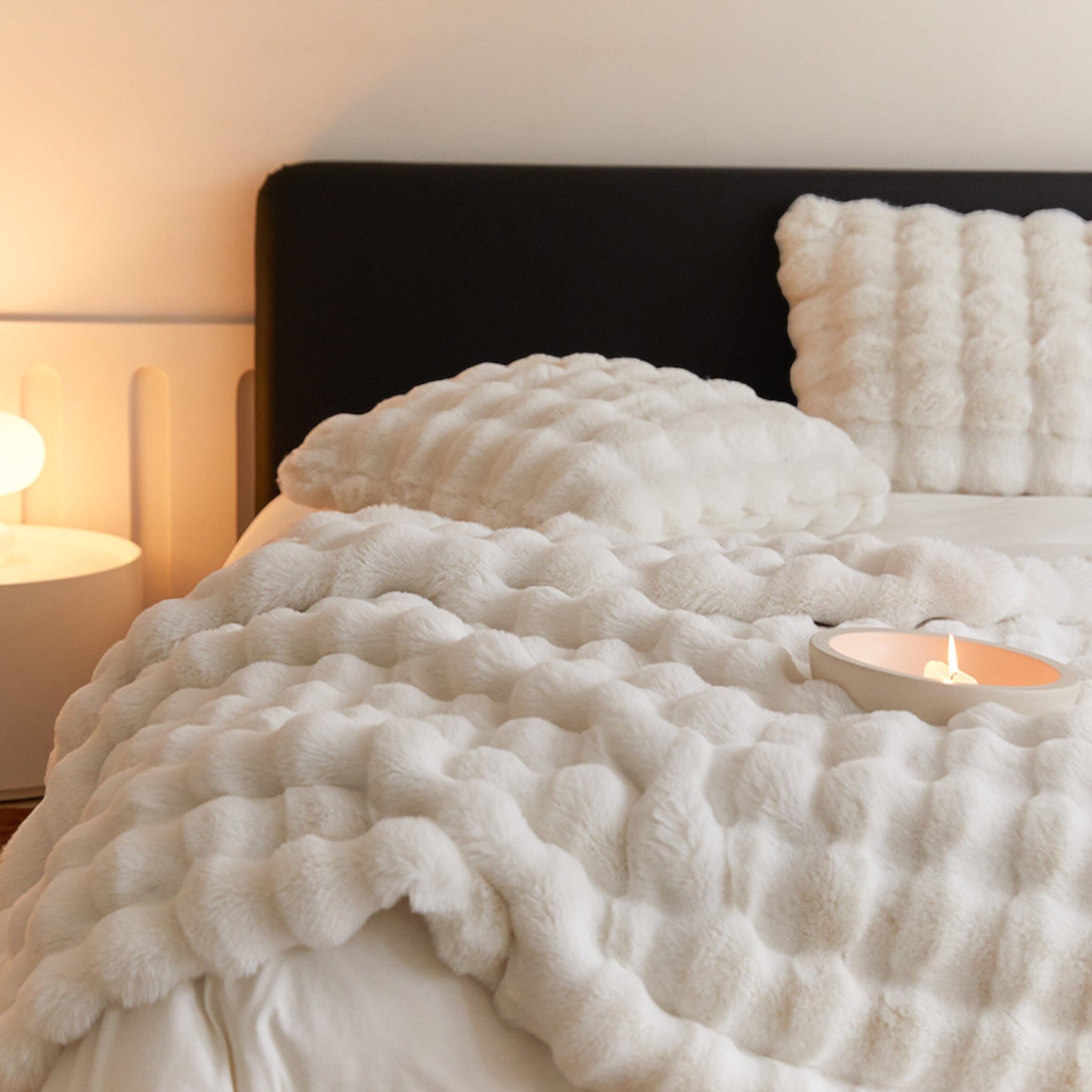 Luxury Faux Rabbit Fur Blanket – Ultra Soft